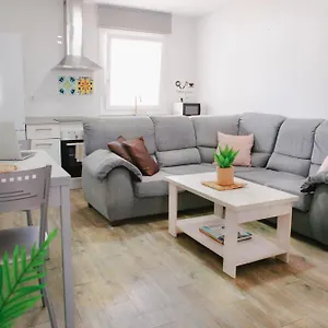 https://apartamento-los-lances-playa.es-andalucia.com